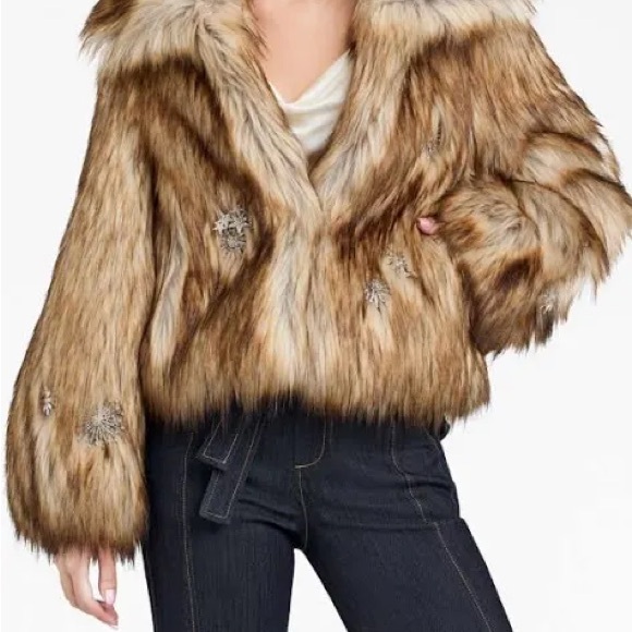 CinqASept brown Faux fur short coat with Rhinestone embellishments - Picture 8 of 9